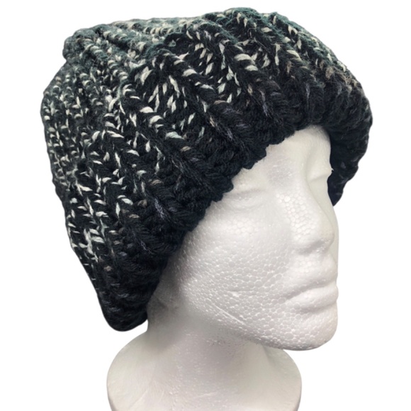 Double Strand Hat Chunky Beanie - Marble Black & White main image 8
